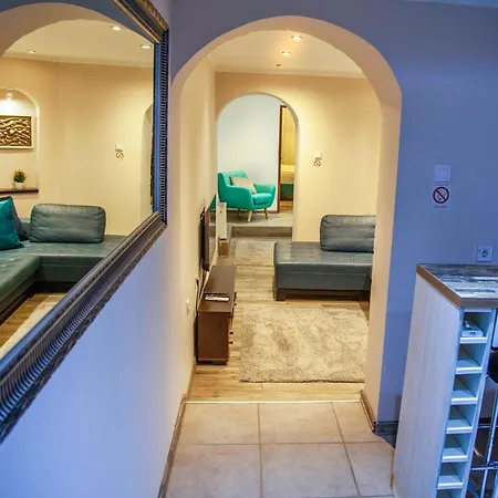 Colorway Apartment