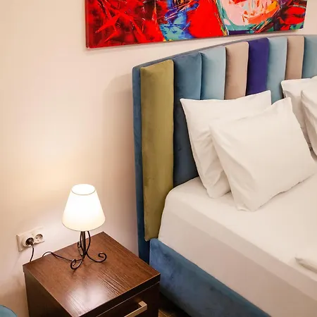 Colorway Apartment *