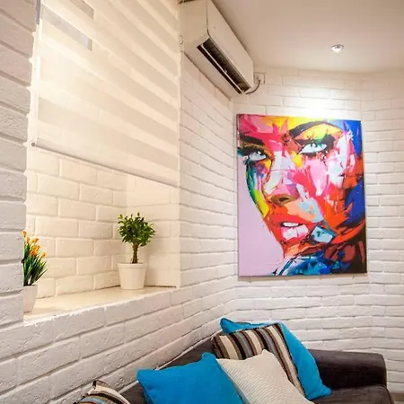 Colorway Apartment Belgrade